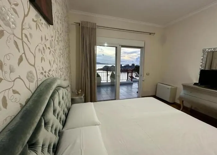 The Penthouse Daire Saranda