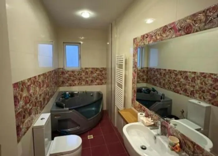 The Penthouse * Saranda