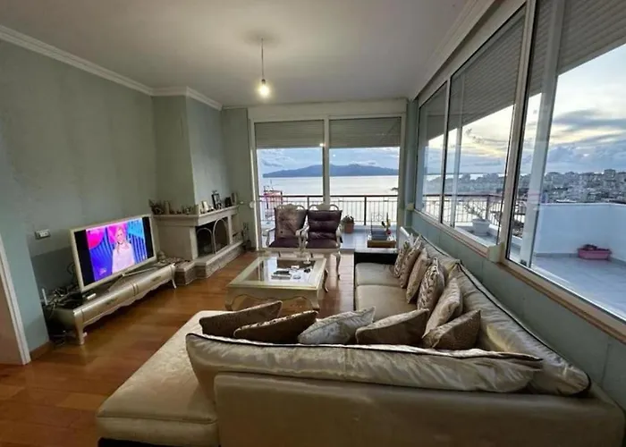 Daire The Penthouse Saranda